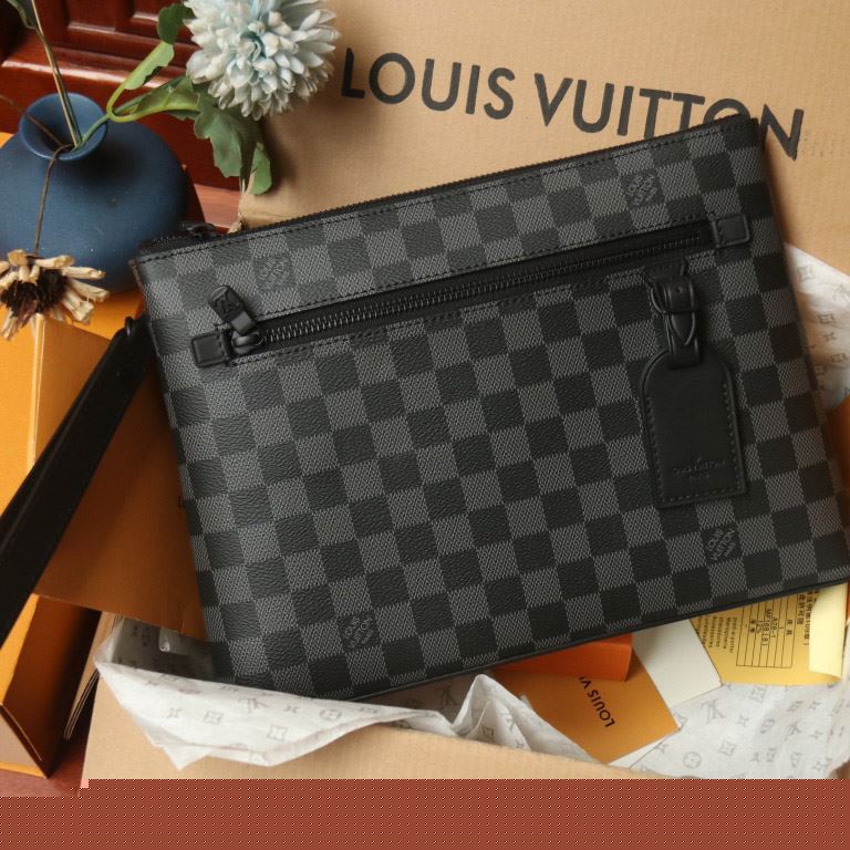 LV Clutch Bags